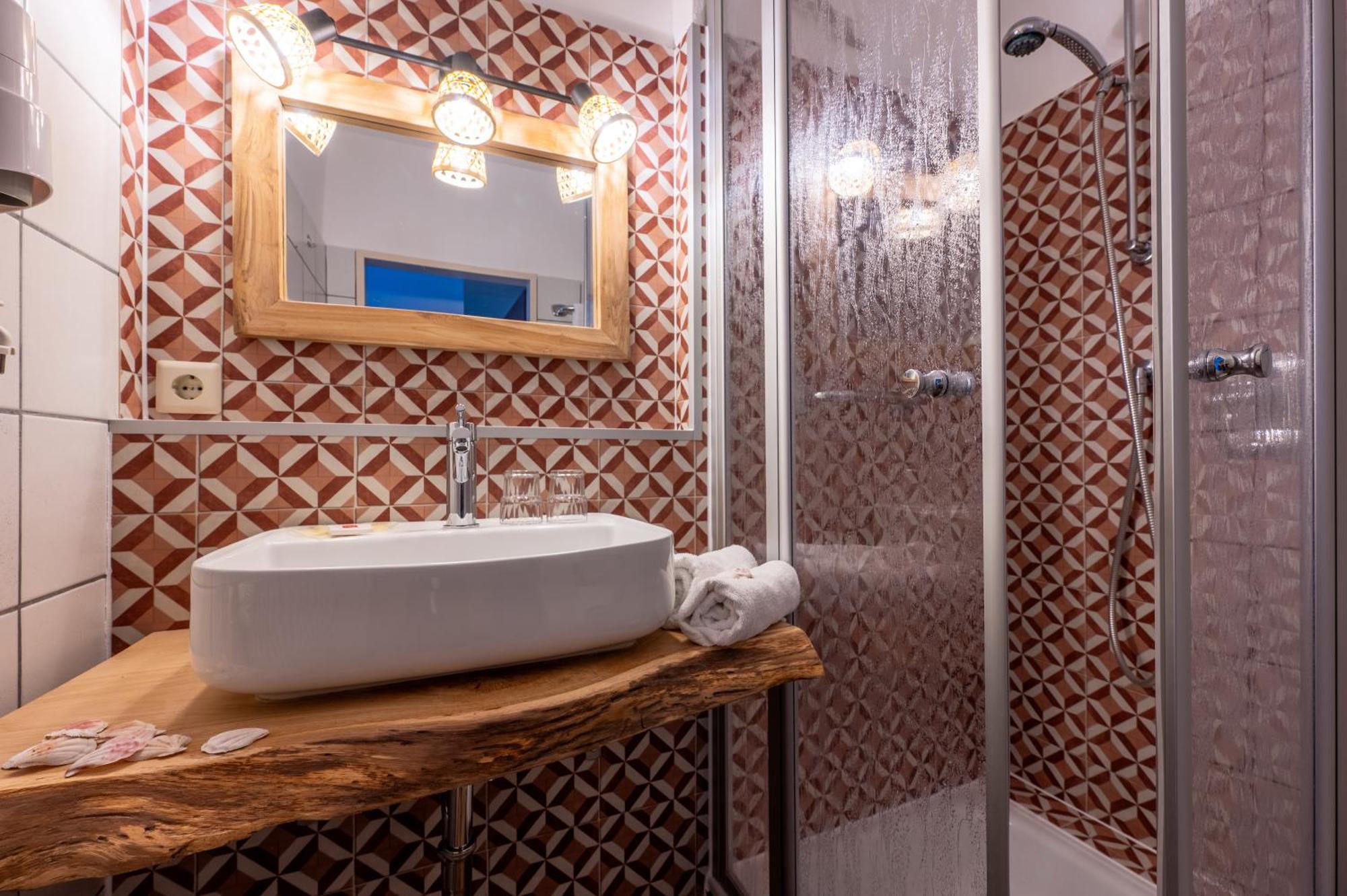 Hotel Waldkur Leer Eksteriør billede